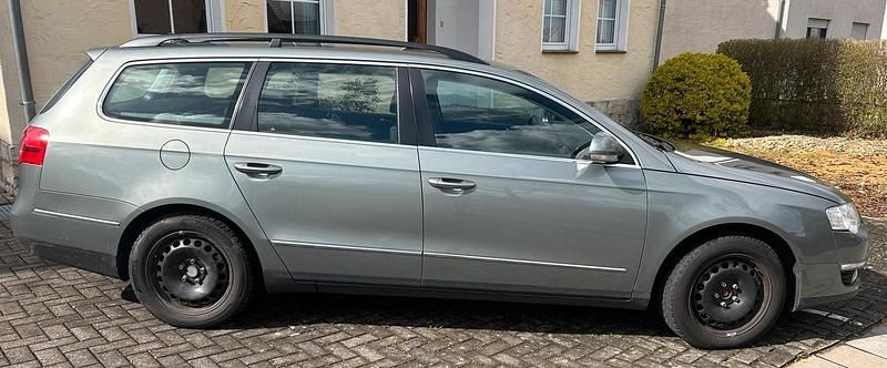 Usata VW Passat 122 CV (89 kW) 2009 Grigio Station wagon