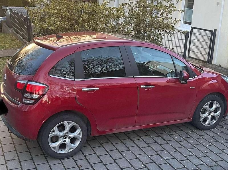 Gebraucht Citroën C3 Exclusive 110 PS (80 kW) 2016 Rot Kleinwagen
