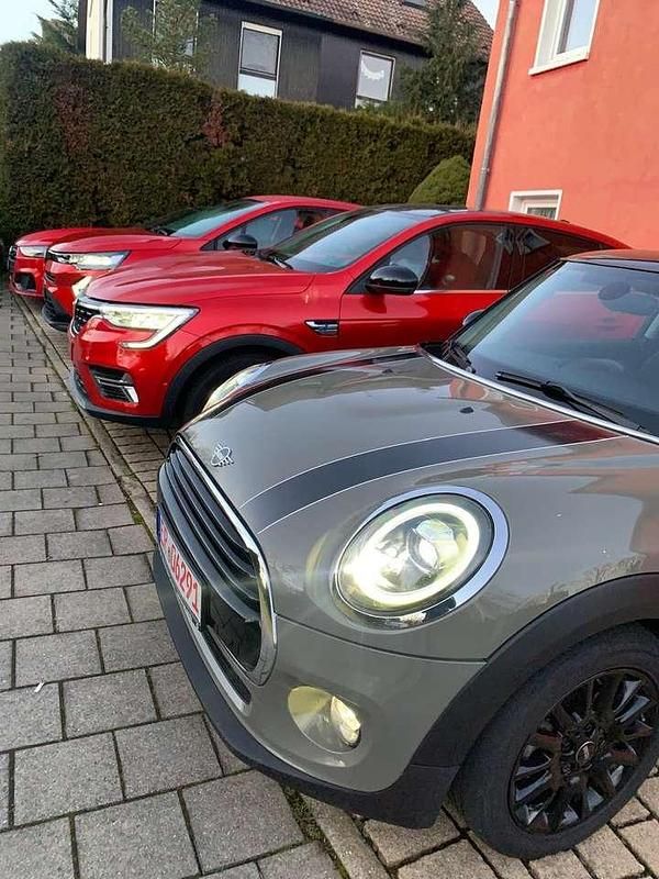 Gebraucht Mini Cooper 136 PS (100 kW) 2018 Emerald grey metallic Kleinwagen