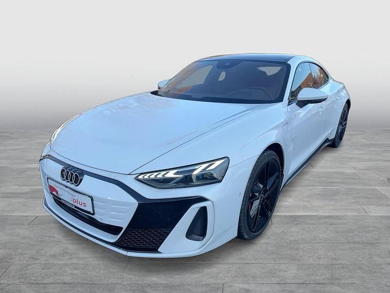 Gebraucht Audi e-tron GT quattro Sport 500 kW (680 PS) 2025 Arkonaweiß Limousine