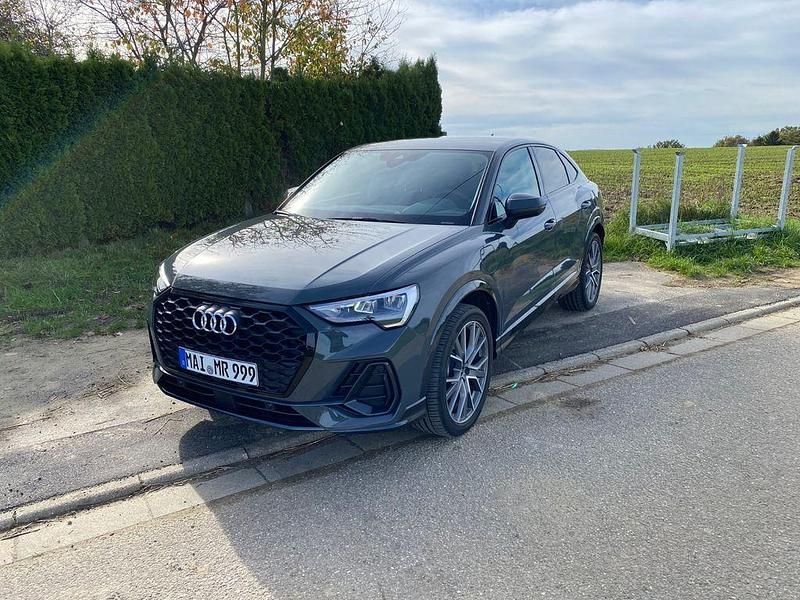 Gebraucht Audi Q3 Ambiente 245 PS (180 kW) 2021 Grau SUV