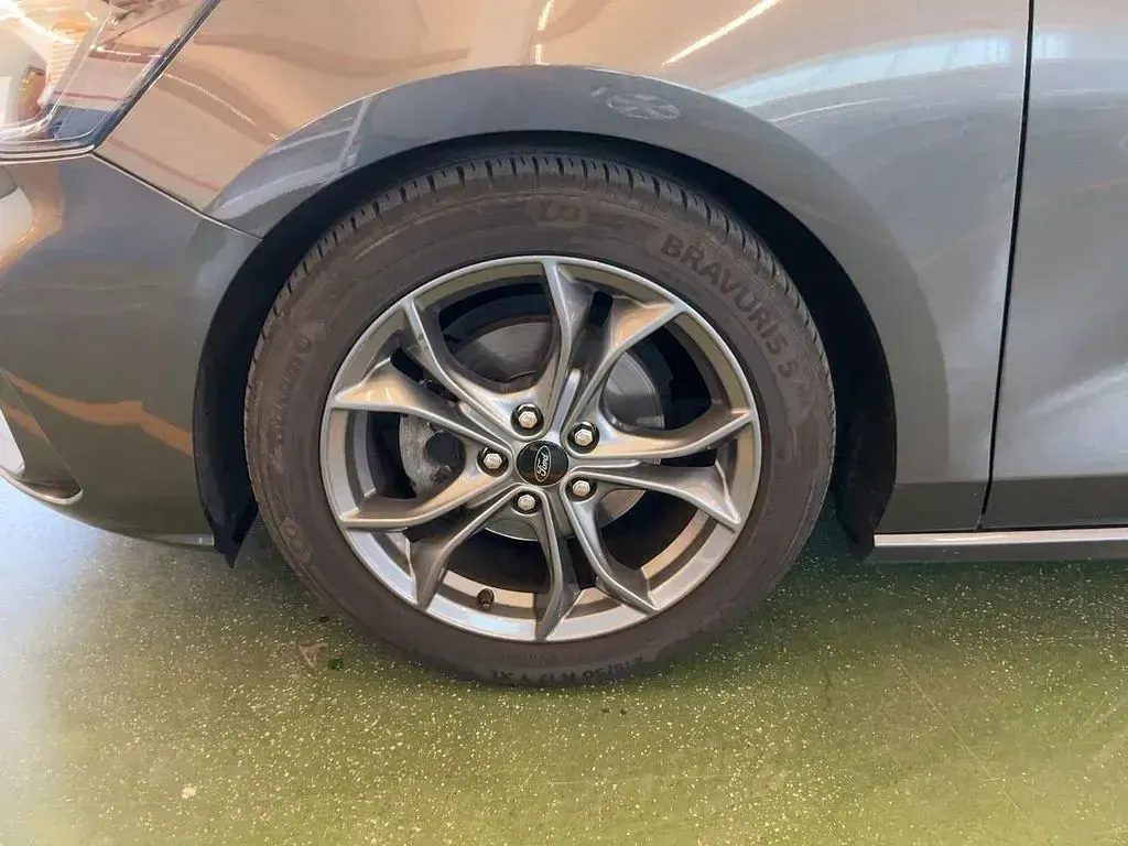 Gebraucht Ford Focus ST-Line 150 PS (110 kW) 2018 Grau Limousine