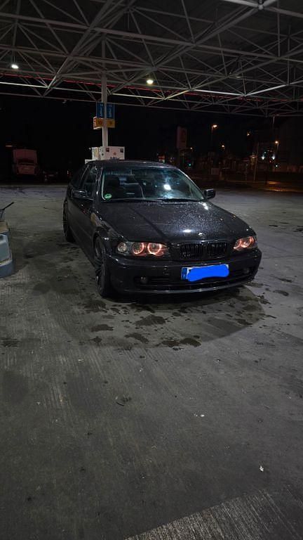 Schwarz Gebraucht 2000 BMW 318 Sport Line Coupé | 2.800 € (Guter Preis) - Bild 1/4