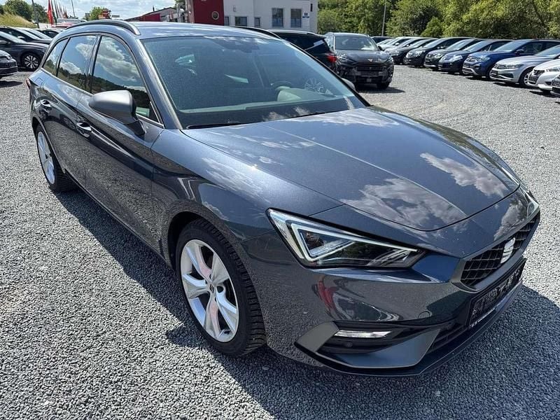 "magnetic tech" Gebraucht 2024 Seat Leon ST FR Kombi | 24.949 € (Guter Preis) - Bild 1/4