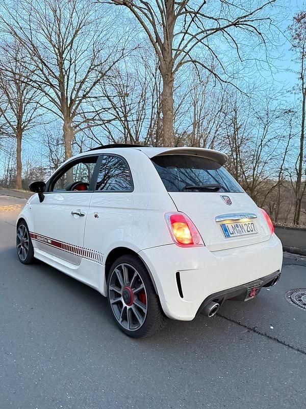 Gebraucht Abarth 500 135 PS (99 kW) 2010 Weiß Kleinwagen