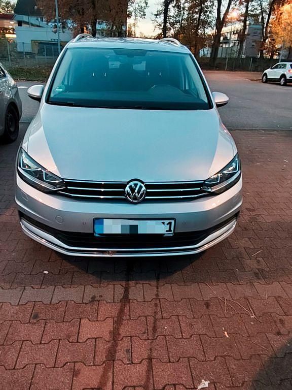 Silber Gebraucht 2020 VW Touran United Van / Kleinbus | 22.300 € (Fairer Preis) - Bild 1/4
