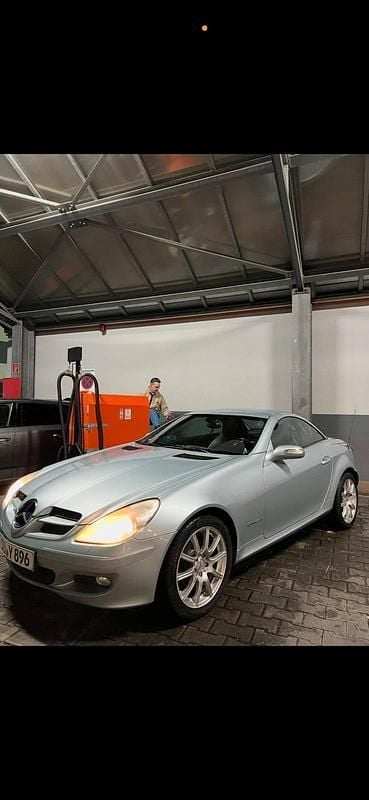 Silber Gebraucht 2004 Mercedes SLK200 Cabrio | 5.000 € - Bild 1/2