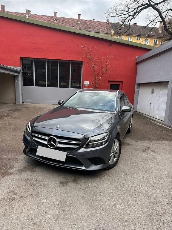 Gebraucht Mercedes C200 184 PS (135 kW) 2020 Grau Kombi