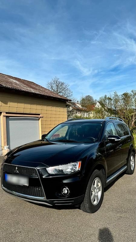 Schwarz Gebraucht 2009 Mitsubishi Outlander SUV | 5.500 € (Fairer Preis) - Bild 1/4