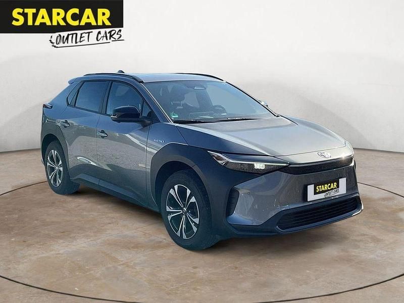 Precious metal Gebraucht 2023 Toyota bZ4X SUV | 36.970 € (Teuer) - Bild 1/4