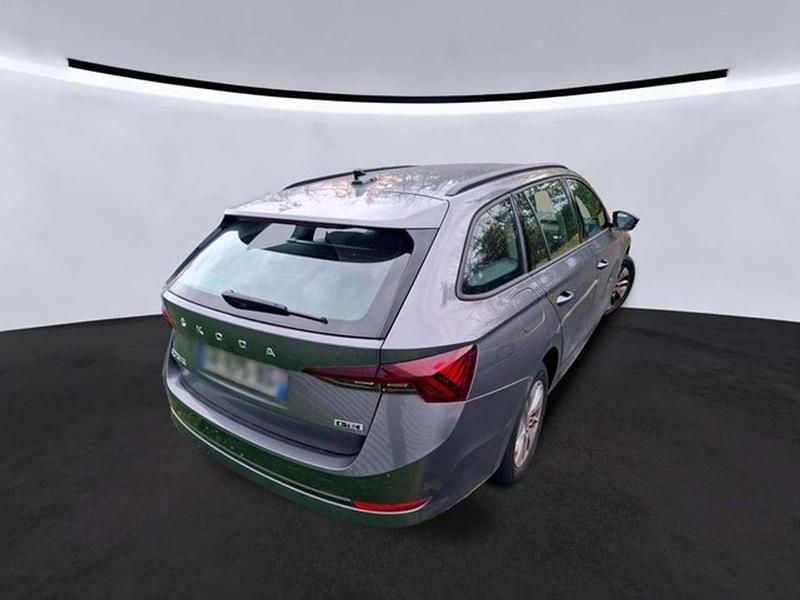 Gebraucht Skoda Octavia Ambition 110 PS (80 kW) 2023 Grau Kombi