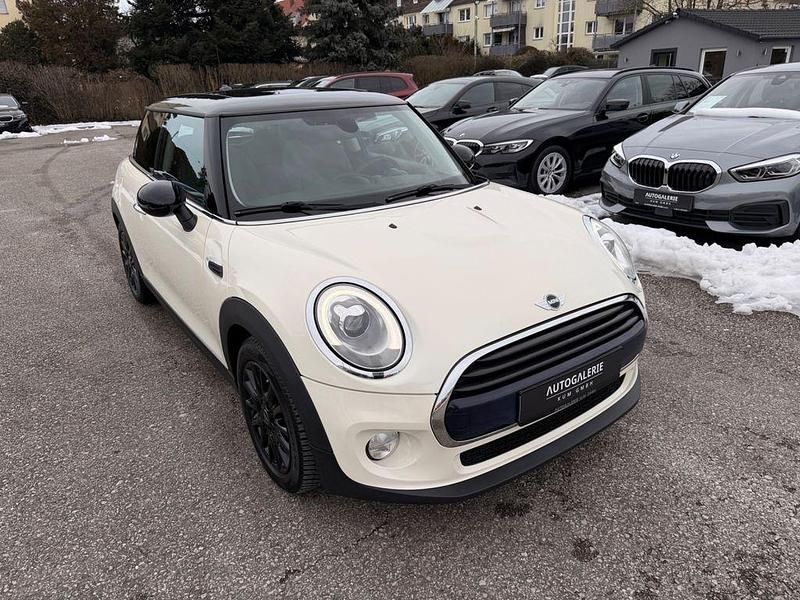 Weiß Gebraucht 2015 Mini Cooper D Chili Kleinwagen | 9.900 € (Fairer Preis) - Bild 1/4