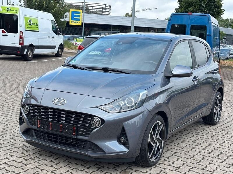 Grau Gebraucht 2020 Hyundai i10 Style Kleinwagen | 13.900 € (Fairer Preis) - Bild 1/4