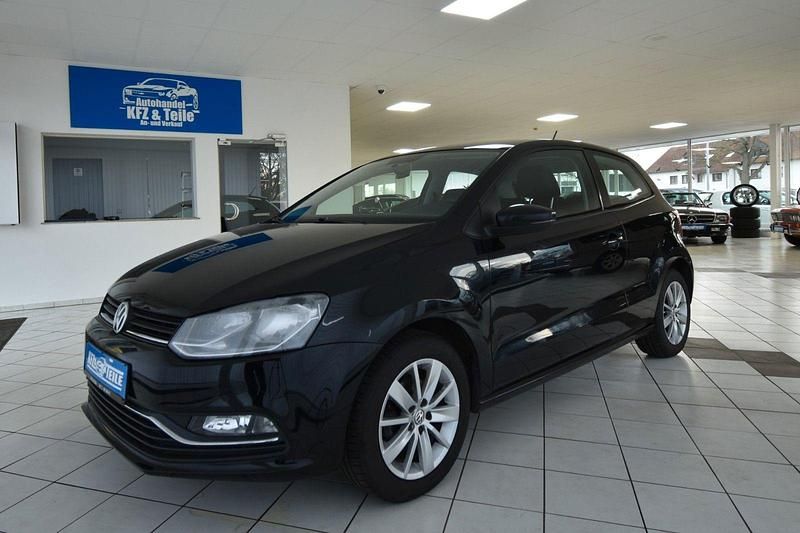 Schwarz Gebraucht 2014 VW Polo Comfortline Kleinwagen | 5.980 € - Bild 1/4