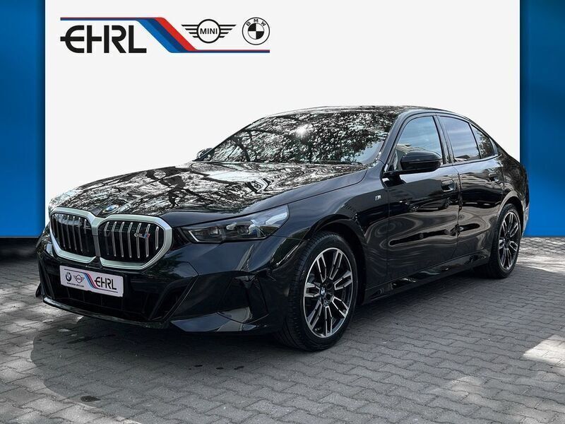 Schwarz Neu 2025 BMW 520 M Sport Limousine | 57.940 € (Guter Preis) - Bild 1/4