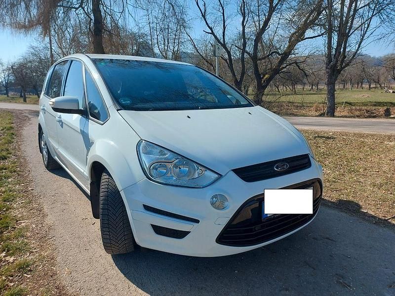 Weiß Gebraucht 2014 Ford S-MAX Trend Van / Kleinbus | 6.400 € (Superpreis) - Bild 1/1