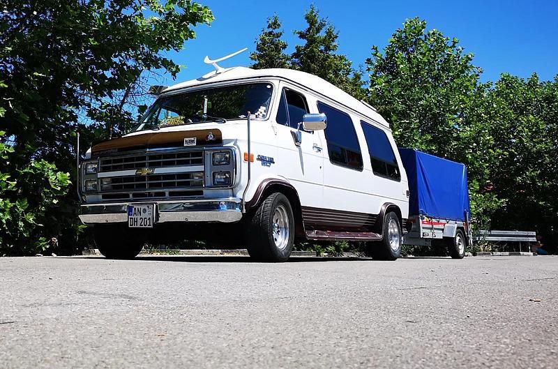 Gebraucht Chevrolet G 199 PS (146 kW) 1990 Weiß Van