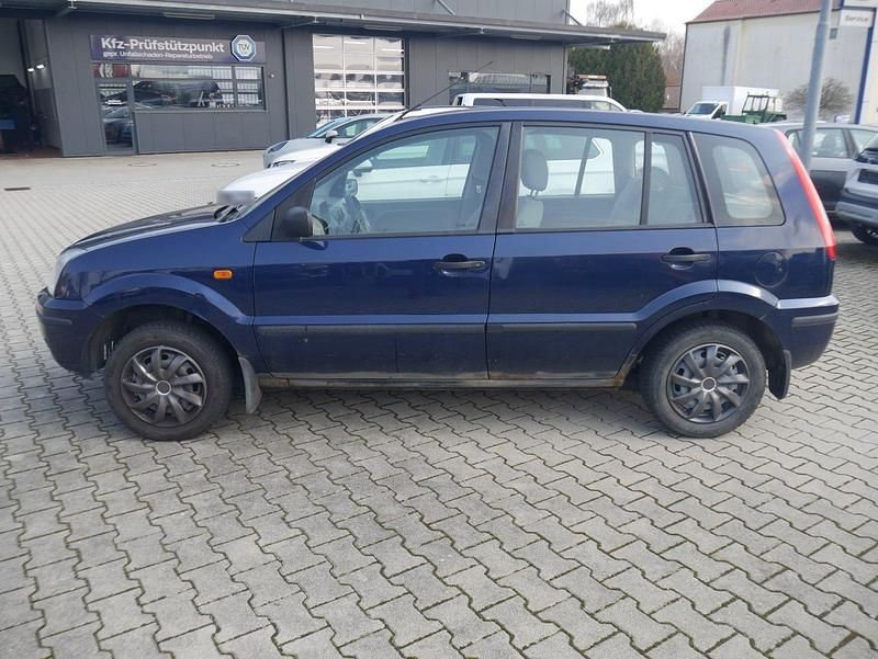 Gebraucht Ford Fusion 68 PS (50 kW) 2004 Blau Kleinwagen