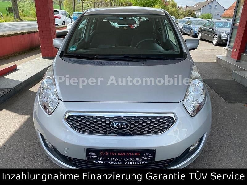 Gebraucht Kia Venga Vision 90 PS (66 kW) 2011 Silber Kleinwagen