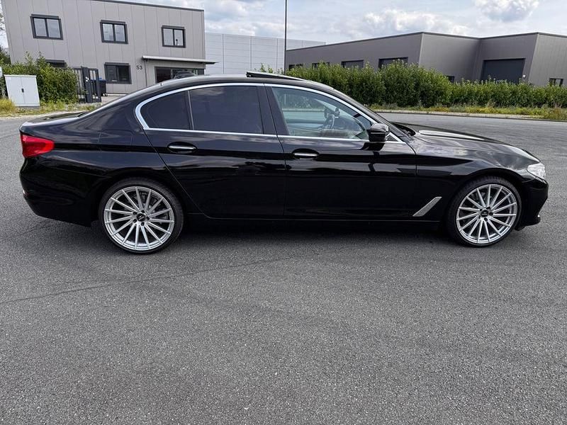 Gebraucht BMW 520 190 PS (139 kW) 2017 Schwarz Limousine