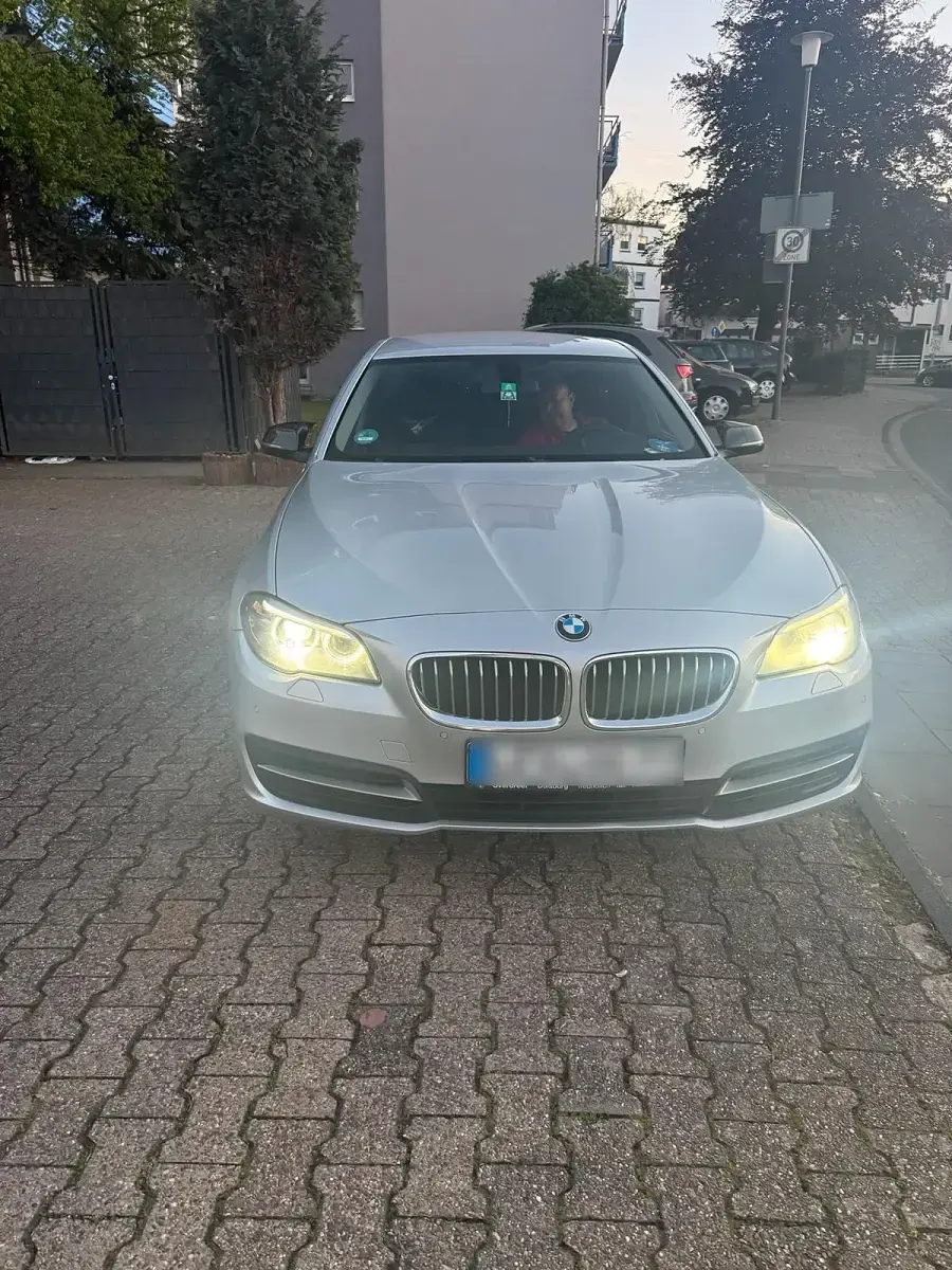 Używany BMW 530 258 KM (189 kW) 2016 Srebrny Sedan/Limuzyna