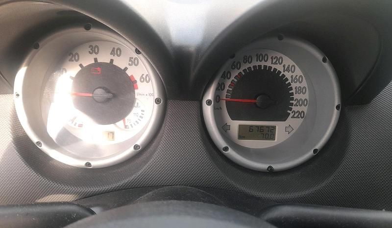 Gebraucht VW Lupo 75 PS (55 kW) 1998 Blau Kleinwagen