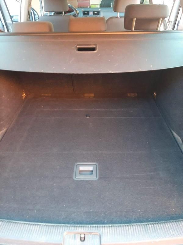 Gebraucht VW Golf V Trendline 102 PS (75 kW) 2009 Kombi