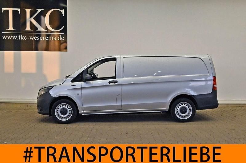 Gebraucht Mercedes e-Vito 85 kW (116 PS) 2021 Silber Van / Kleinbus