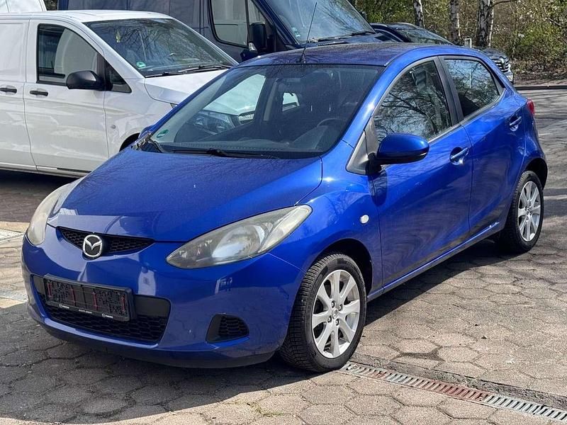 Second-hand Mazda 2 Independence 75 CP (55 kW) 2009 Albastru Hatchback
