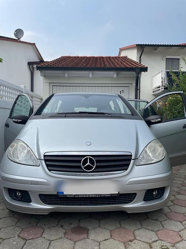 Silber Gebraucht 2005 Mercedes A170 Kleinwagen | 650 € (Superpreis) - Bild 1/4