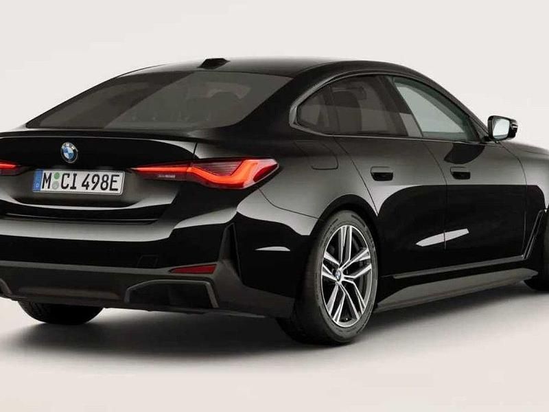 Neu BMW i4 210 kW (286 PS) 2026 Schwarz Limousine