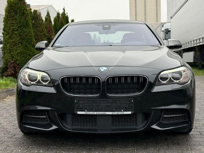 Schwarz Gebraucht 2015 BMW M550 Sport Line Limousine | 18.299 € (Fairer Preis) - Bild 1/4
