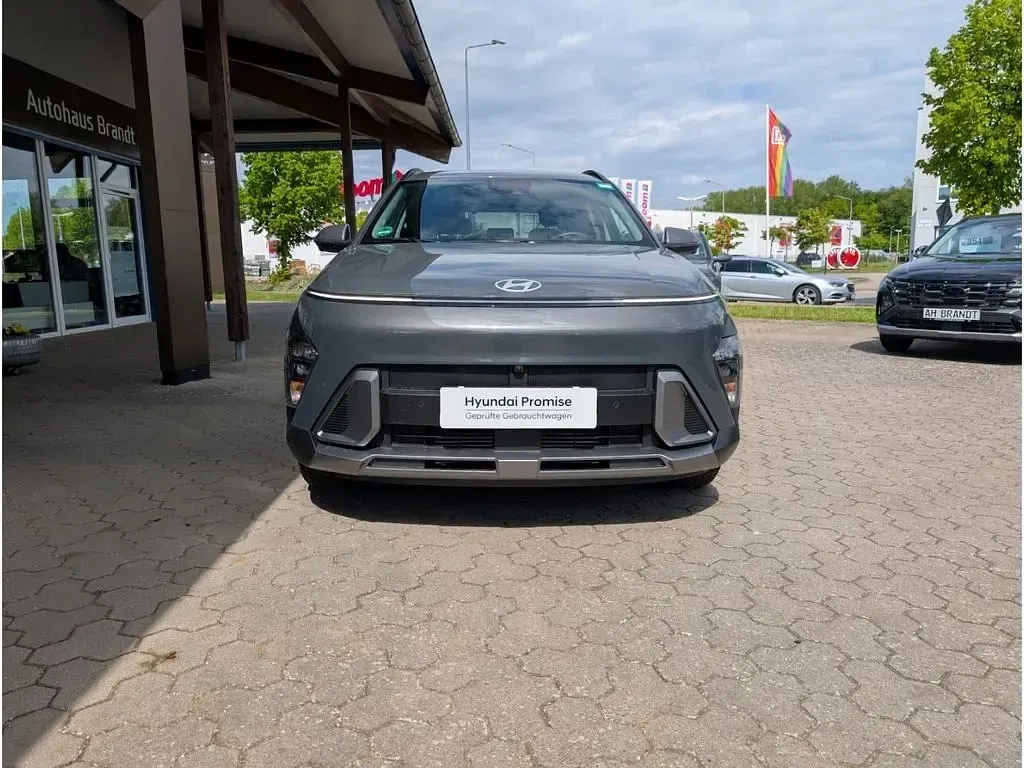 Gebraucht Hyundai Kona Trend 139 PS (102 kW) 2025 Grau SUV