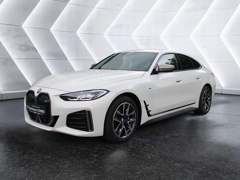 Weiß Gebraucht 2022 BMW i4 Performance Limousine | 39.990 € (Superpreis) - Bild 1/4