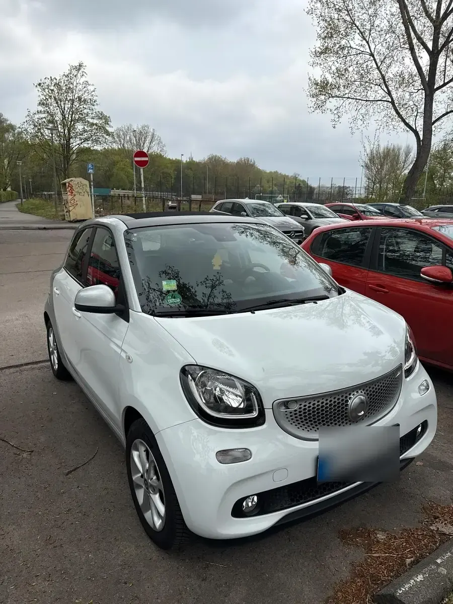 Second-hand Smart ForFour 70 CP (51 kW) 2015 Alb Hatchback