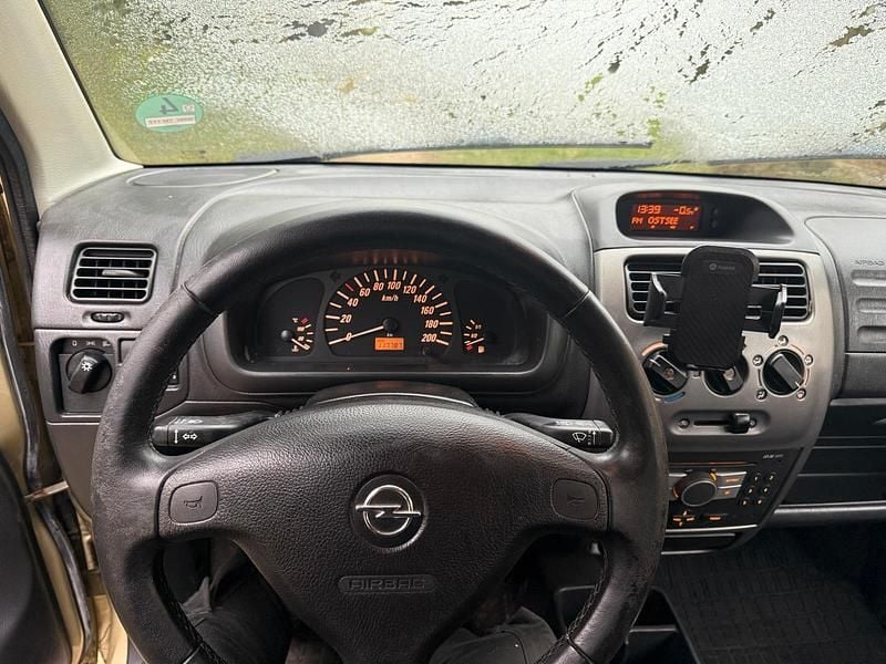 Gold Gebraucht 2004 Opel Agila Kleinwagen | 1.000 € (Guter Preis) - Bild 1/4