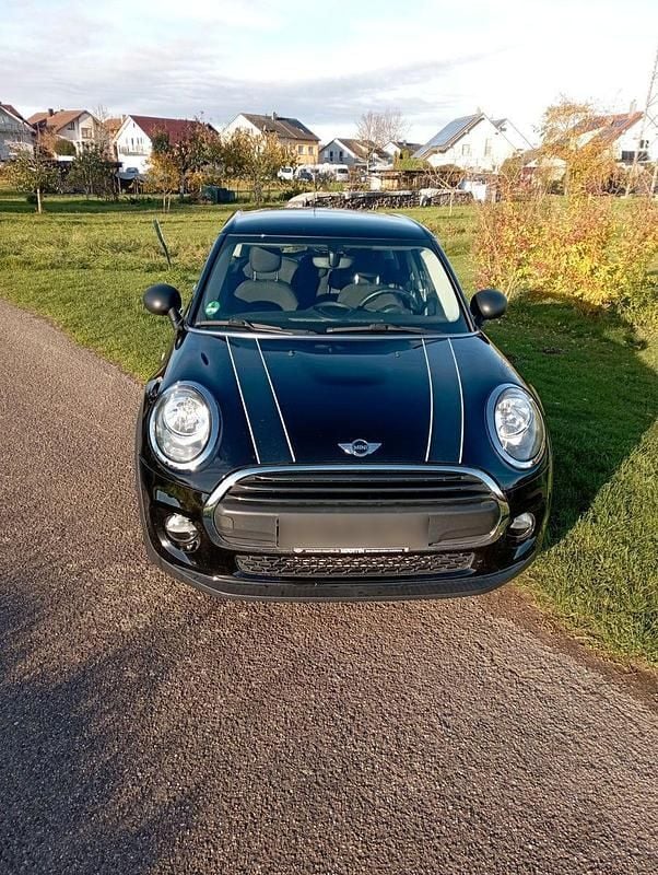 Second-hand Mini ONE 102 CP (75 kW) 2017 Negru Hatchback