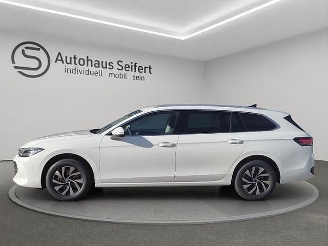 Gebraucht VW Passat Business 150 PS (110 kW) 2025 Weiß Limousine