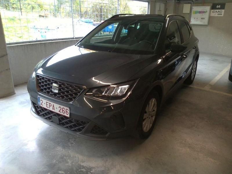 Grau Gebraucht 2023 Seat Arona Style SUV | 16.577 € (Superpreis) - Bild 1/4