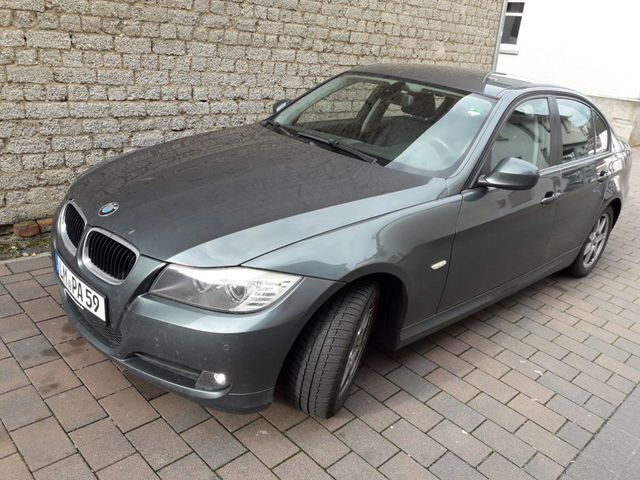 Gebraucht BMW 320 231 PS (169 kW) 2009 Grün Limousine