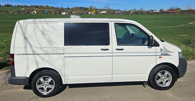 Second-hand VW T5 131 CP (96 kW) 2006 Alb Van