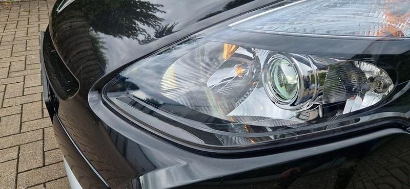 Schwarz Gebraucht 2010 Renault Clio III Night&Day Limousine | 3.977 € (Fairer Preis) - Bild 1/4