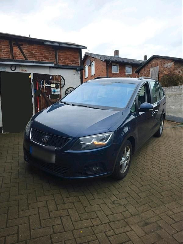 Gebraucht Seat Alhambra Style 170 PS (125 kW) 2011 Blau Van / Kleinbus