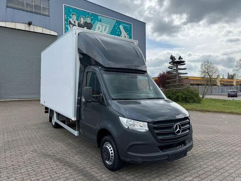Gebraucht Mercedes Sprinter 143 PS (105 kW) 2021 Grau Van