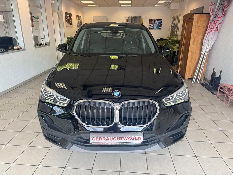 Gebraucht BMW X1 Advantage 140 PS (102 kW) 2020 Schwarz SUV
