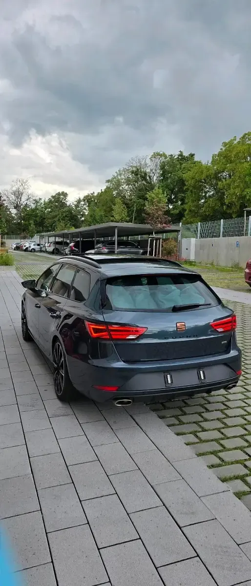 Gebraucht Seat Leon CUPRA 300 PS (220 kW) 2019 Blau Kombi