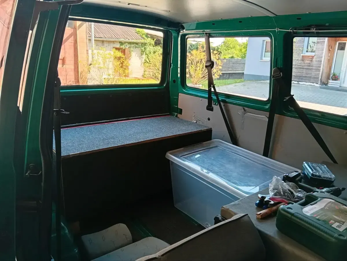 Second-hand VW Transporter 68 CP (50 kW) 1998 Verde Van