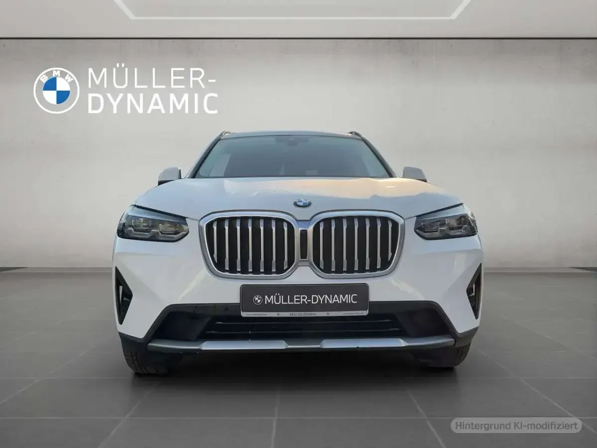 Gebraucht BMW X3 Sport Line 190 PS (139 kW) 2022 Weiß SUV