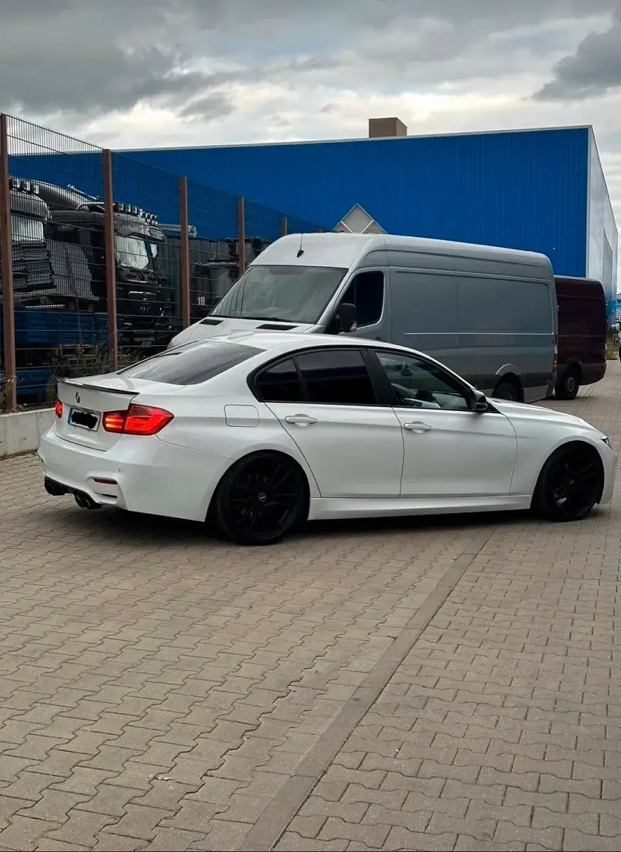 Gebraucht BMW M3 200 PS (147 kW) 2012 Weiß Limousine