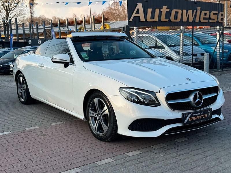 Gebraucht Mercedes E220 194 PS (142 kW) 2019 Weiß Cabrio